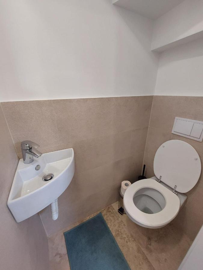 Sweet Dreams Suites Lovely Duplex Universitate Bucarest Exterior foto