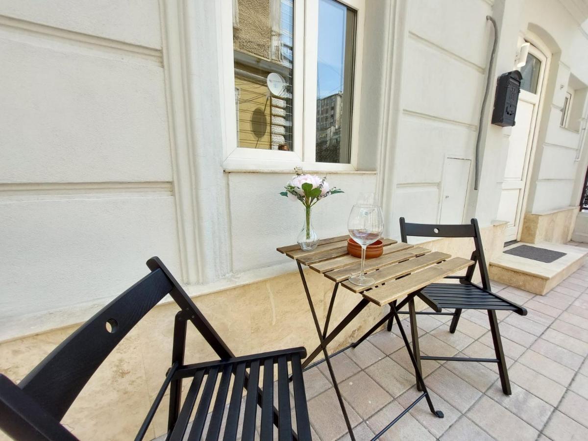 Sweet Dreams Suites Lovely Duplex Universitate Bucarest Exterior foto